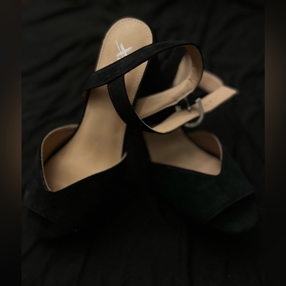 Black Chunky Heels With Ankle Strap Open Toe